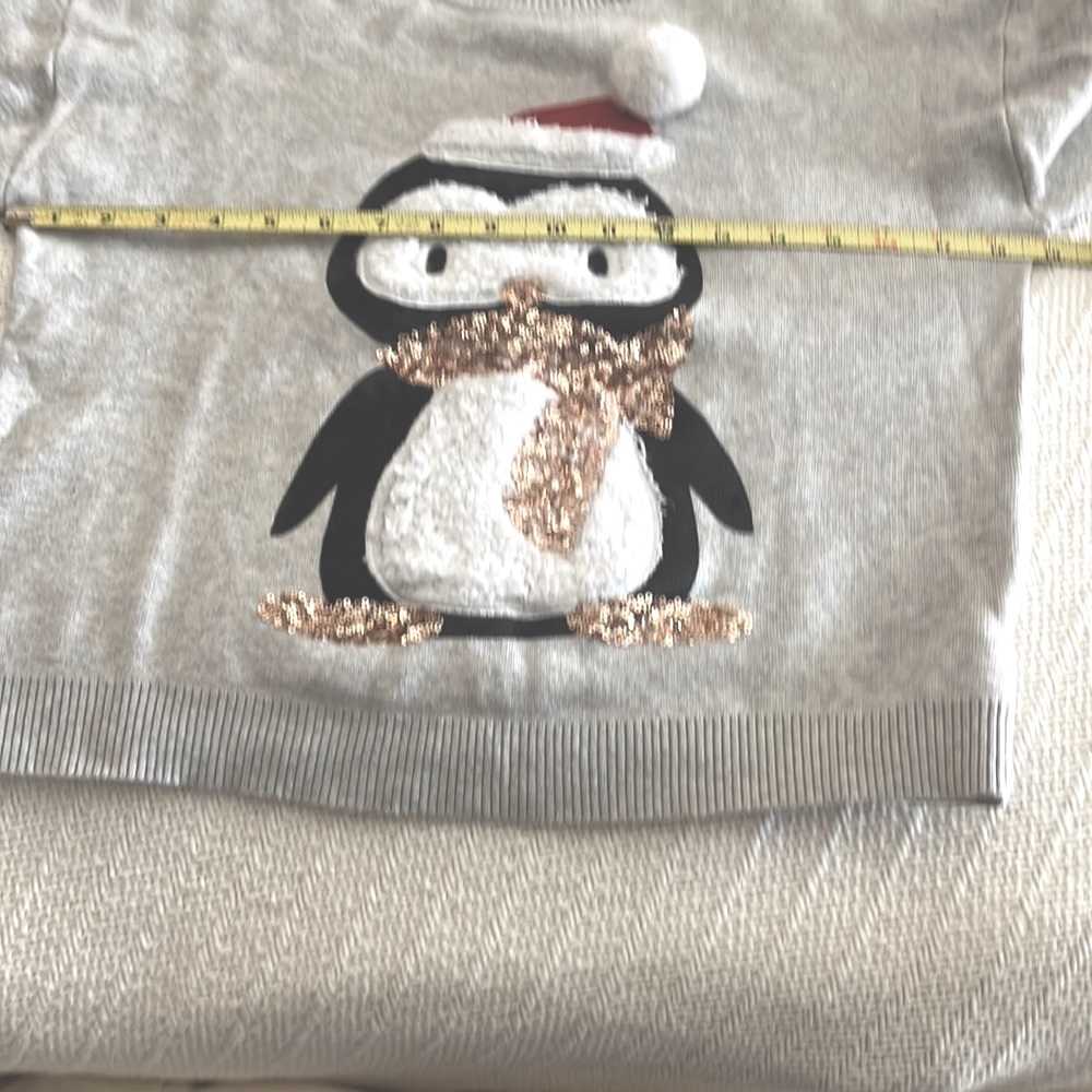 Forever 21 Penguin Holiday Christmas Sequin Gray Neutral Crewneck Sweater Sz M - Picture 5 of 5